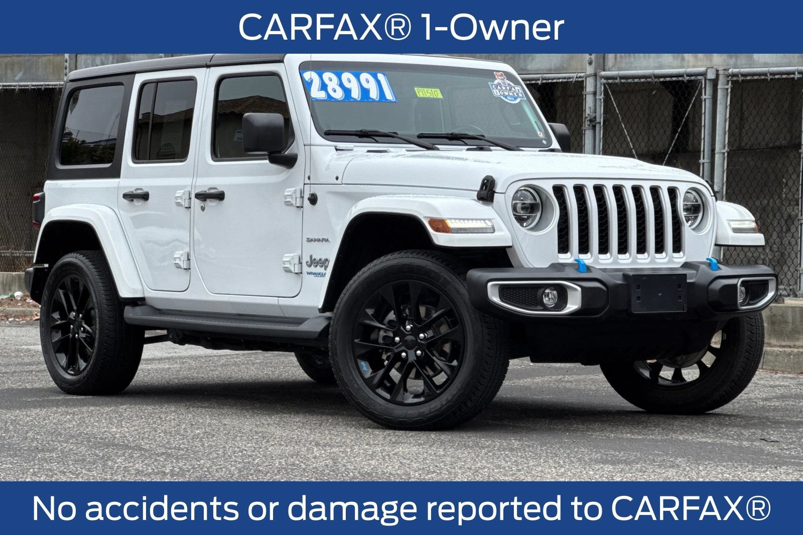Used 2022 Jeep Wrangler Unlimited Sahara AWD/4WD image 2