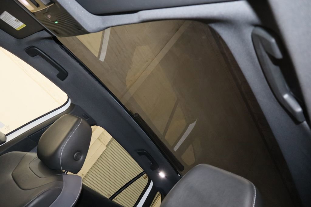 Used 2023 Volkswagen ID.4 Pro S image 23