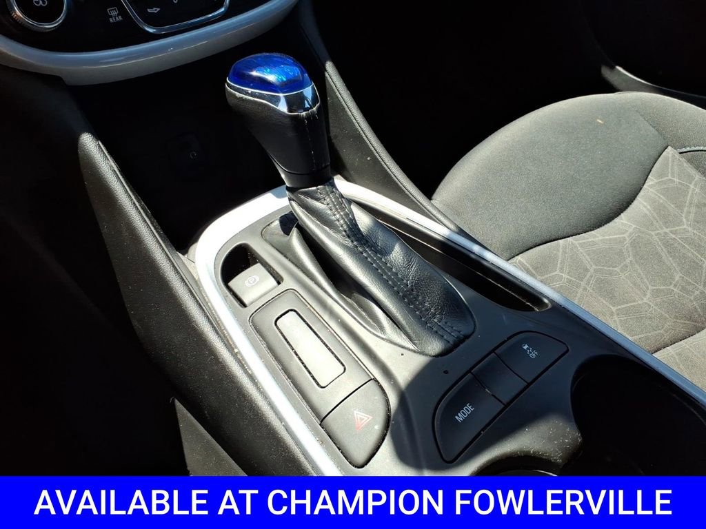 Used 2016 Chevrolet Volt LT FWD image 18