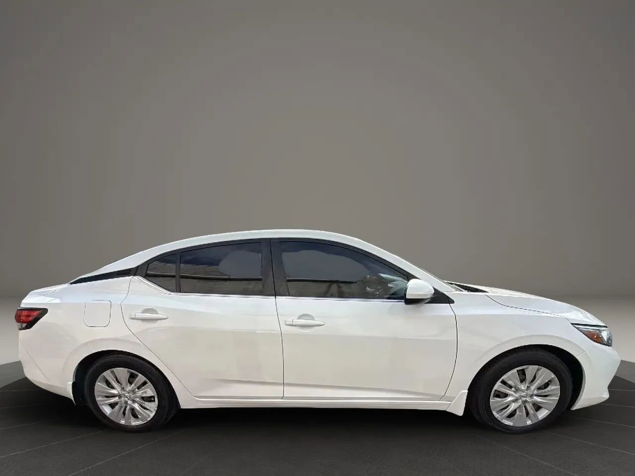 Used 2021 Nissan Sentra S FWD image 4