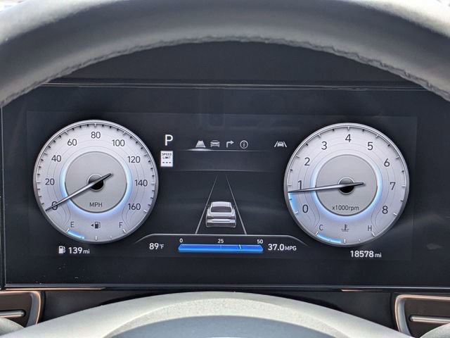 Used 2024 Hyundai Elantra Limited FWD image 29