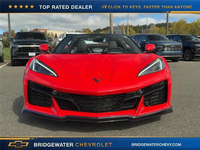 Used 2025 Chevrolet Corvette E-Ray AWD/4WD image 2