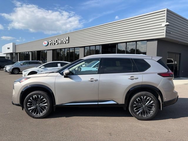 Used 2026 Nissan Rogue Platinum w/ Platinum Premium Package AWD/4WD image 6