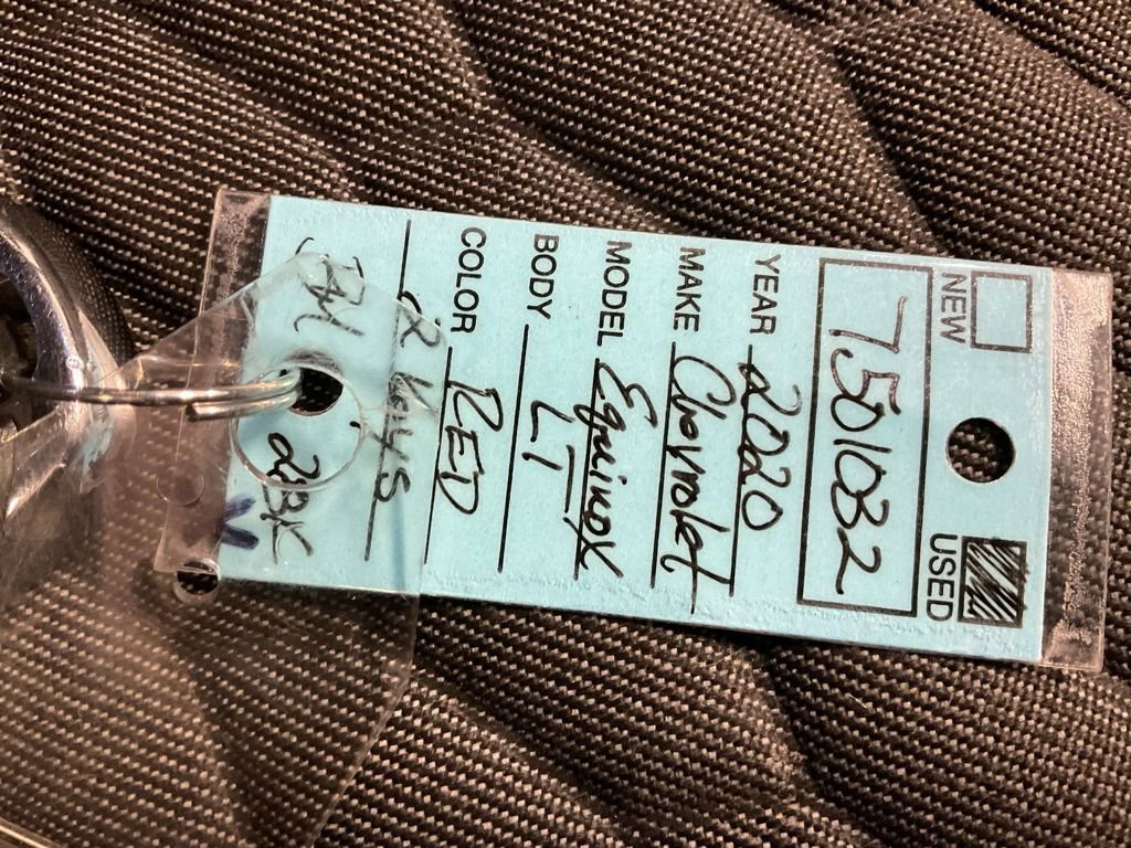 Used 2020 Chevrolet Equinox LT image 29