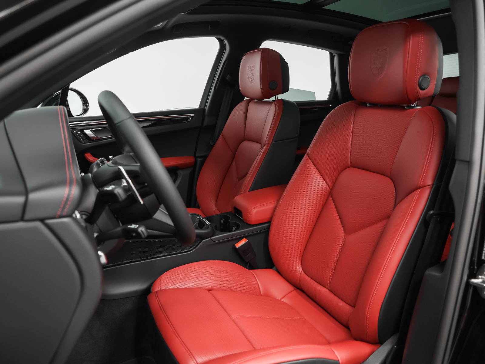 New 2026 Porsche Macan AWD/4WD image 44