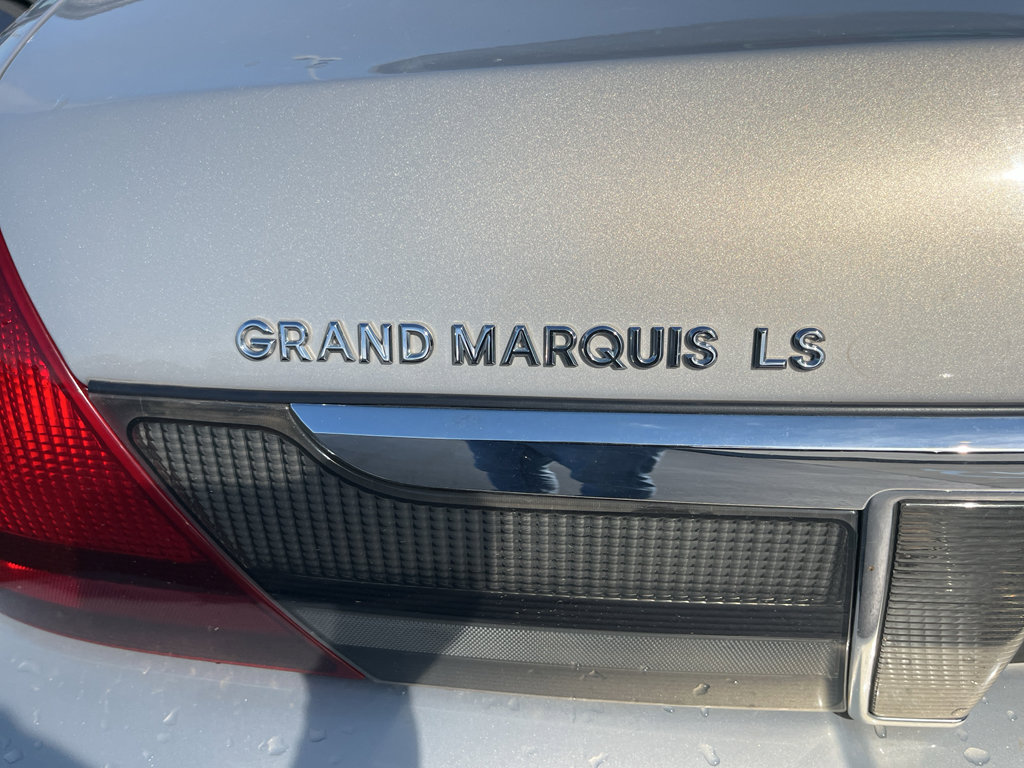 Used 2011 Mercury Grand Marquis LS image 35