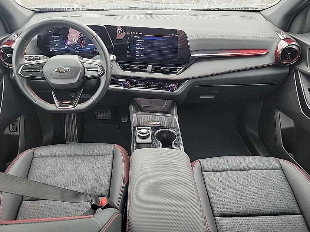 Used 2025 Chevrolet Equinox RS w/ Convenience Package III FWD image 17