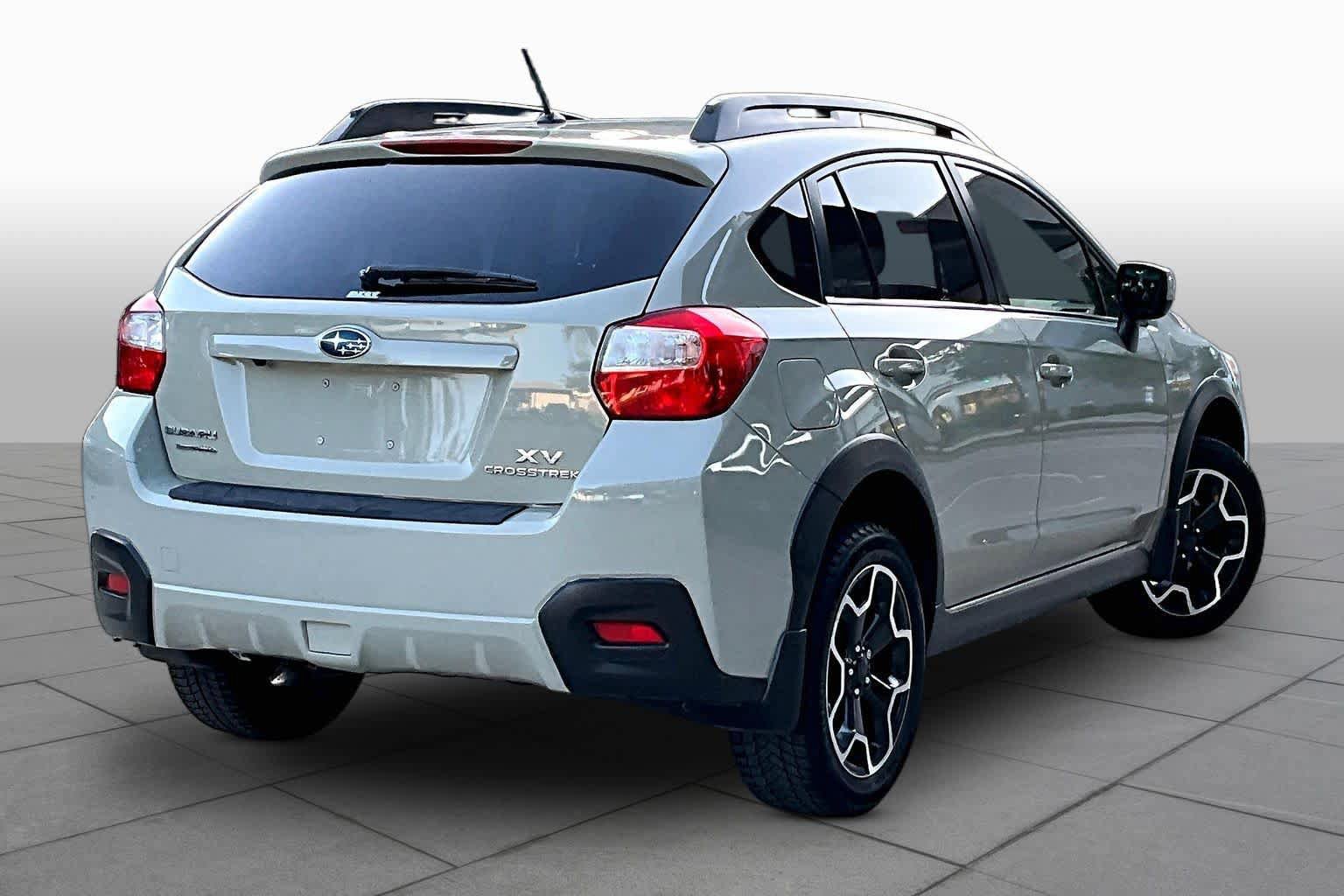 Used 2013 Subaru Crosstrek 2.0i Limited AWD/4WD image 12