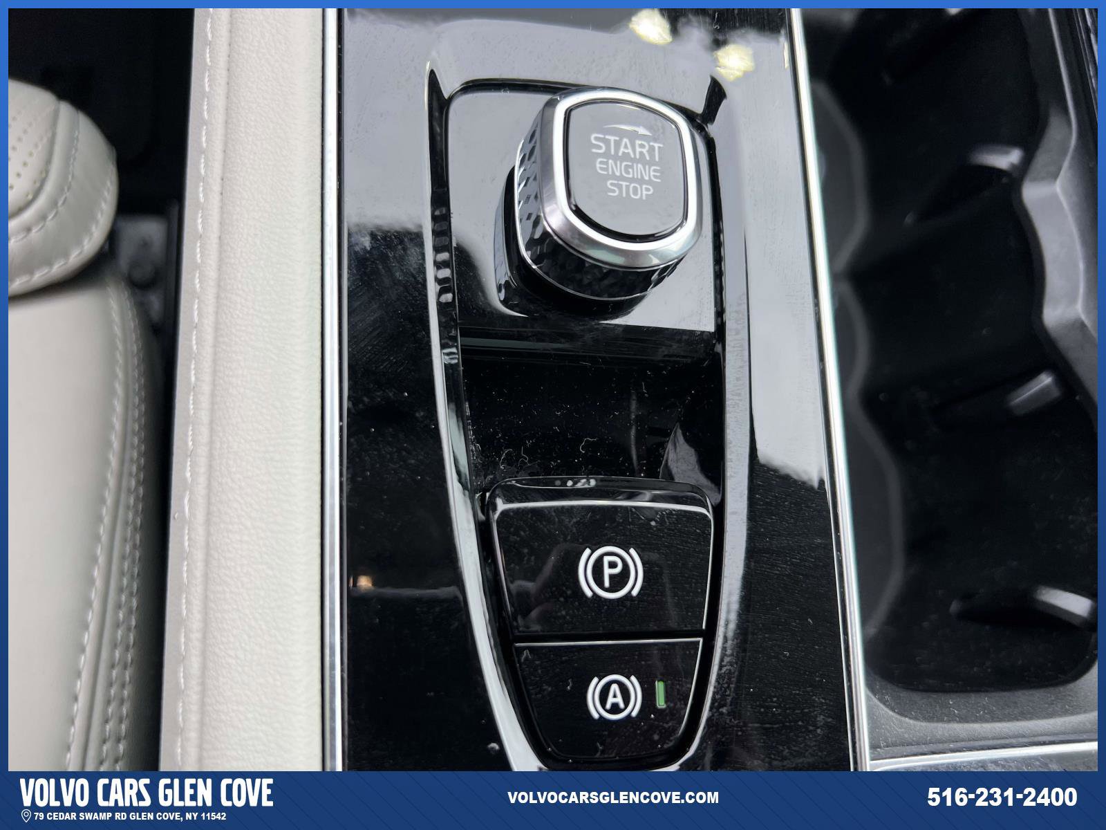 Used 2026 Volvo XC90 B6 Ultra w/ Protection Package image 27