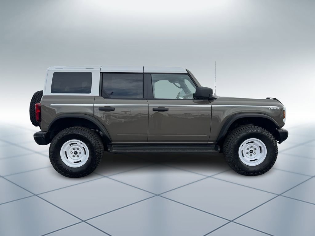 New 2026 Ford Bronco Heritage Edition image 3