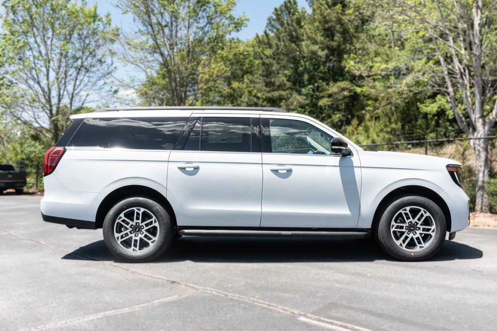 New 2026 Ford Expedition Max Active RWD image 22