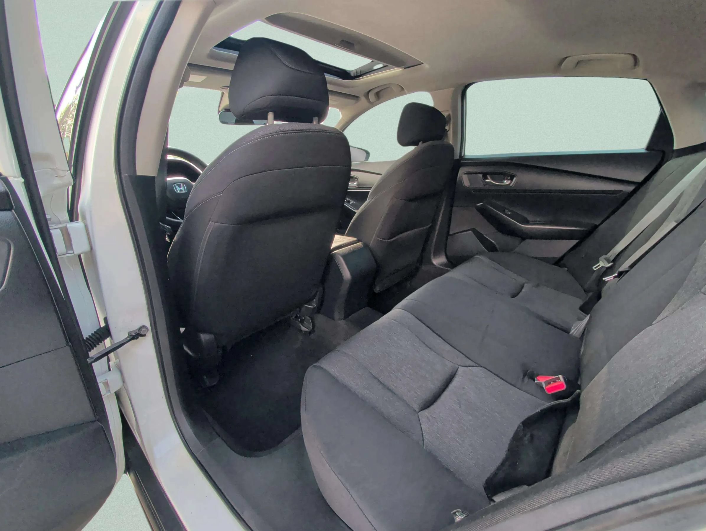 Used 2023 Honda Accord EX image 32