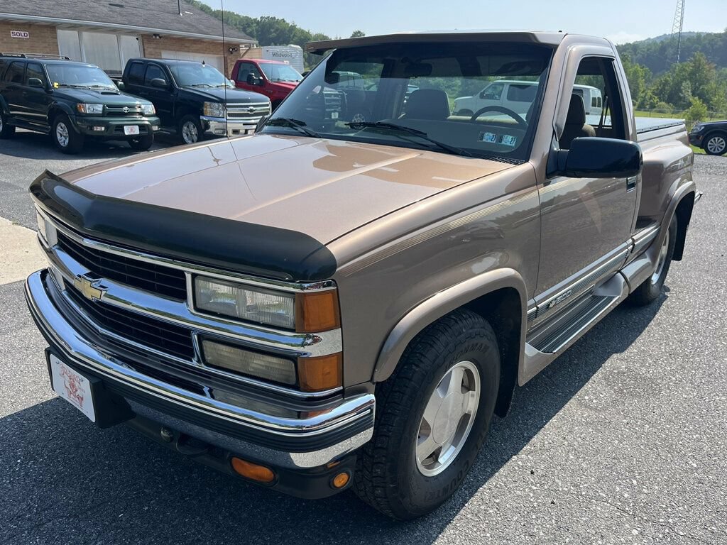 Used 1995 Chevrolet Silverado 1500 4x4 Regular Cab image 7