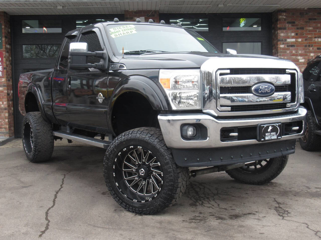 Used 2015 Ford F350 Lariat w/ Chrome Package image 1