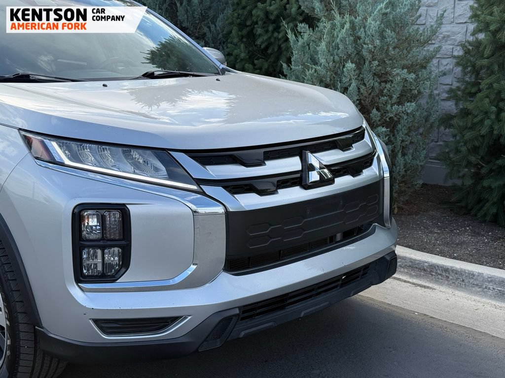 Used 2021 Mitsubishi Outlander Sport ES AWD/4WD image 11