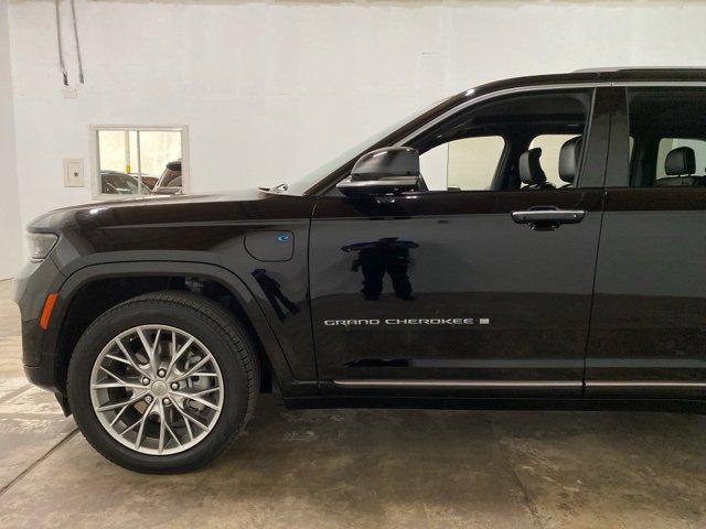 Used 2022 Jeep Grand Cherokee Summit image 91