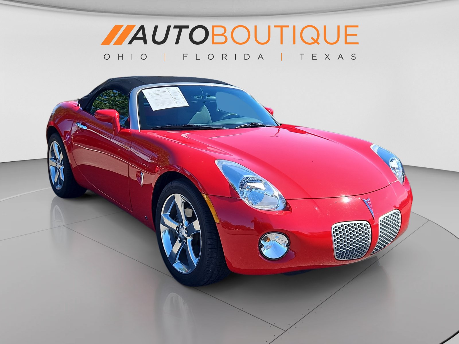 Used 2007 Pontiac Solstice Convertible RWD image 7