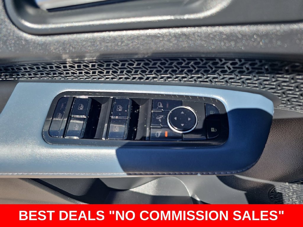 Used 2023 Nissan Ariya AWD/4WD image 29
