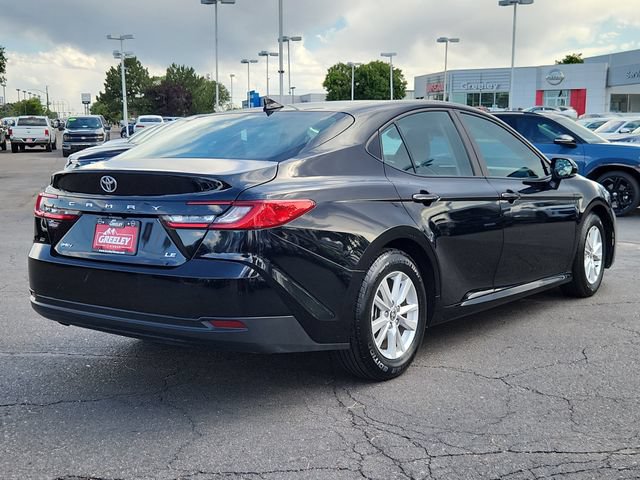 Used 2025 Toyota Camry LE FWD image 3