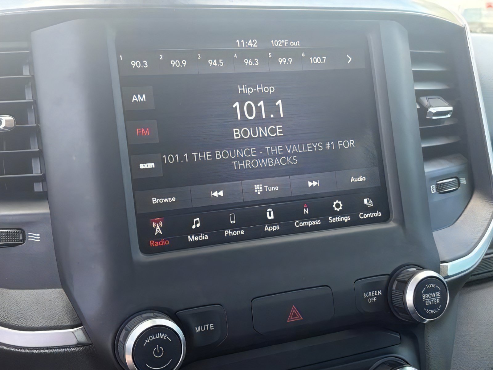 Used 2019 RAM 1500 Big Horn RWD image 28