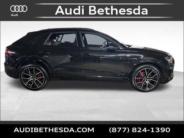 Used 2023 Audi Q8 Prestige w/ Prestige Package AWD/4WD image 8