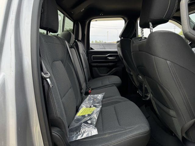 Used 2021 RAM 1500 Big Horn AWD/4WD image 29
