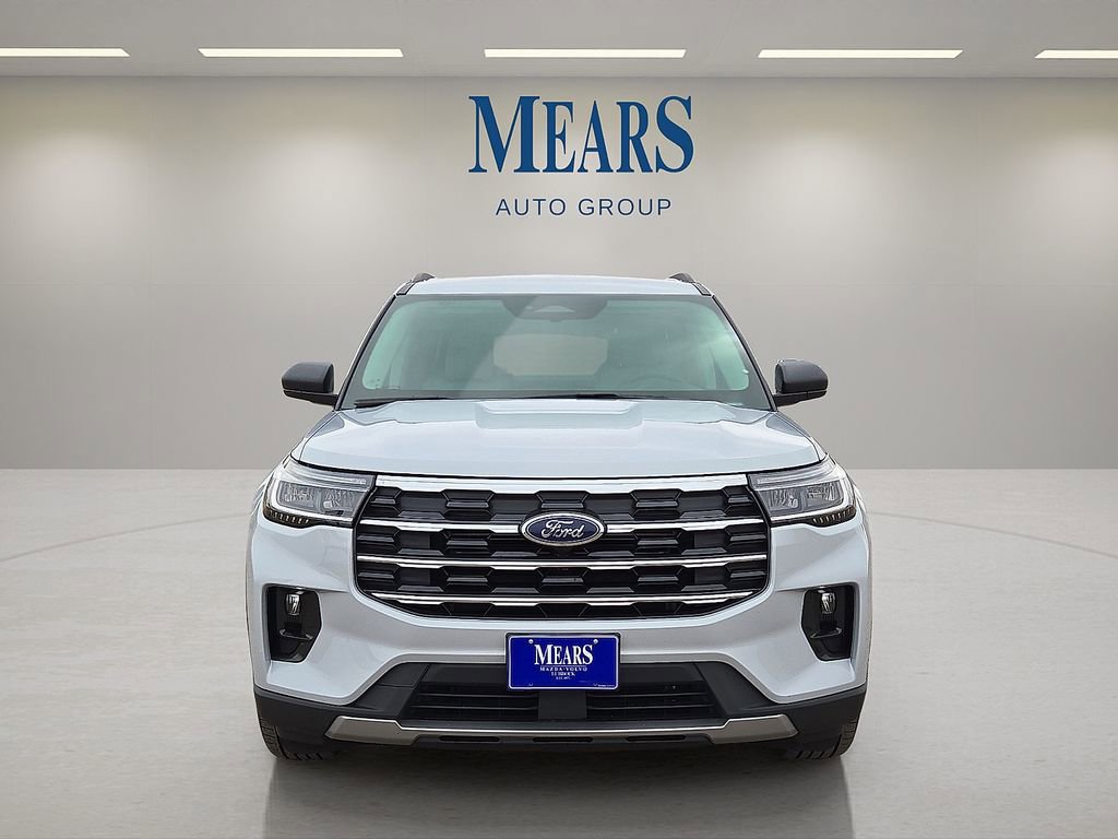 Used 2026 Ford Explorer Active w/ Active Comfort Package image 8