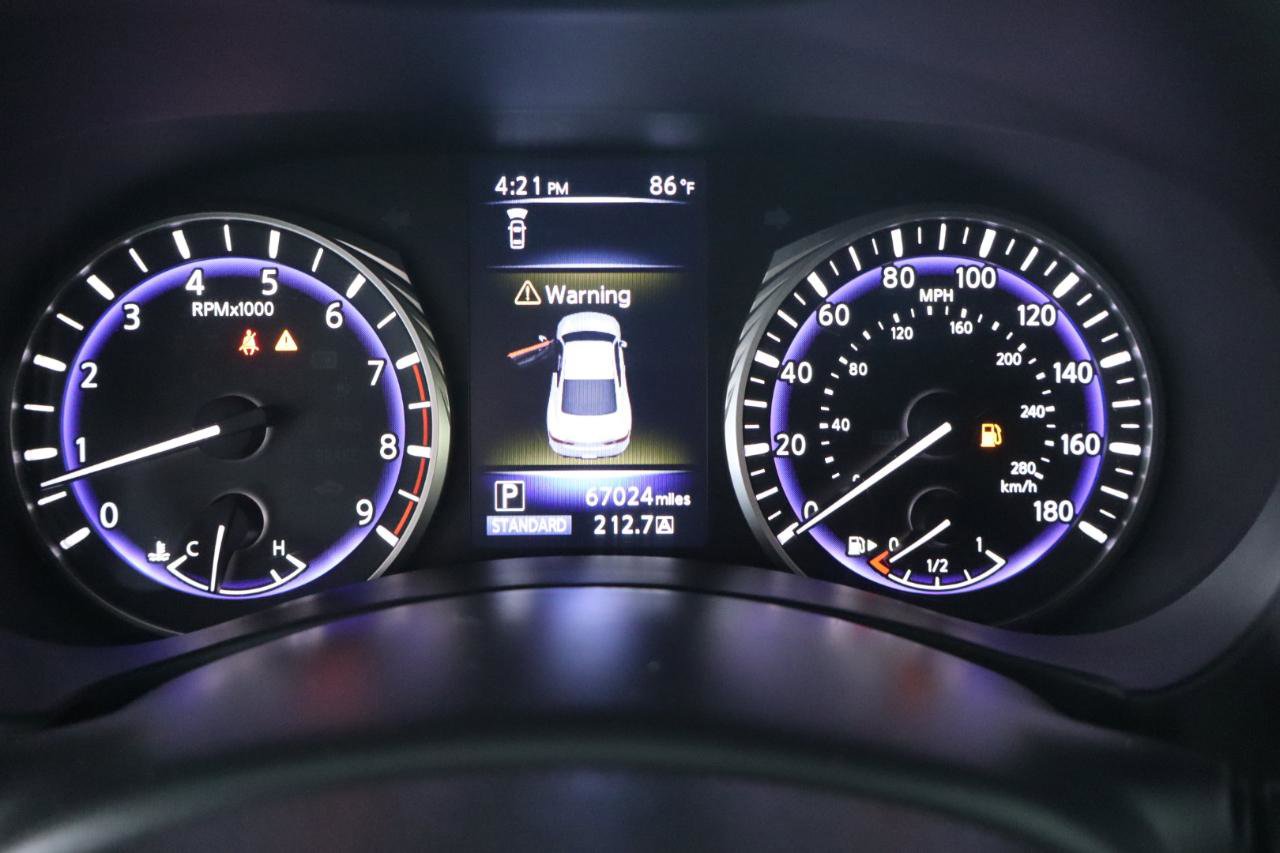 Used 2019 INFINITI Q60 3.0t Luxe w/ Essential Package image 24