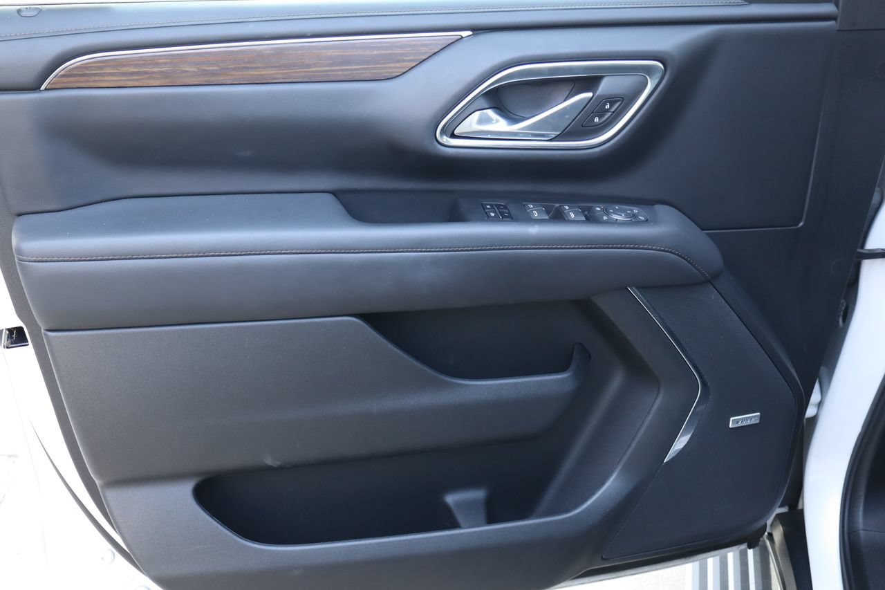 Used 2023 Chevrolet Tahoe High Country w/ LPO, Illumination Package RWD image 22