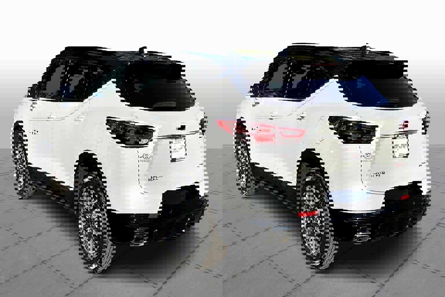 Used 2023 Chevrolet Blazer RS w/ Enhanced Convenience Package image 11