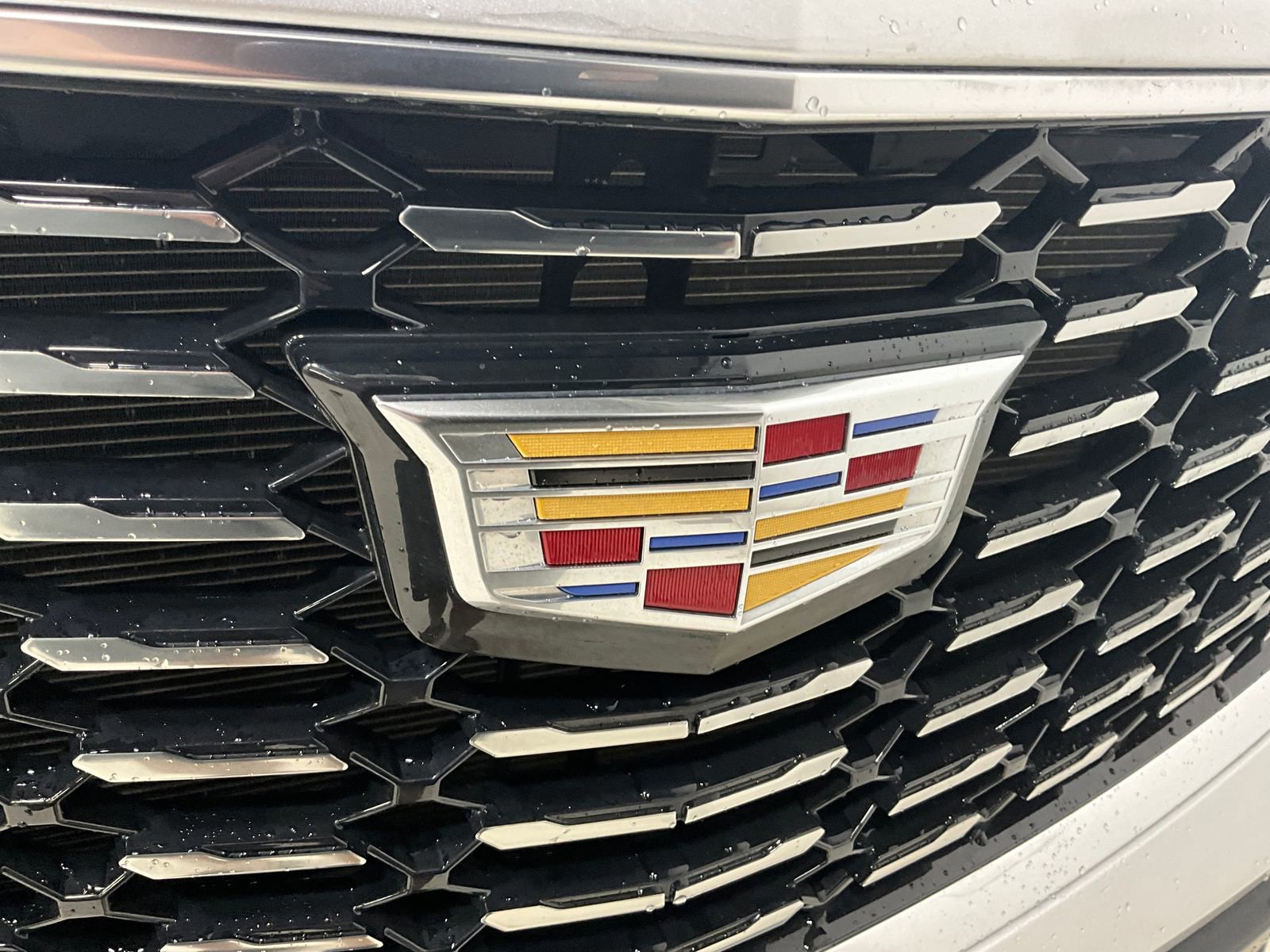 Used 2021 Cadillac XT4 Luxury w/ Cold Weather Package AWD/4WD image 29