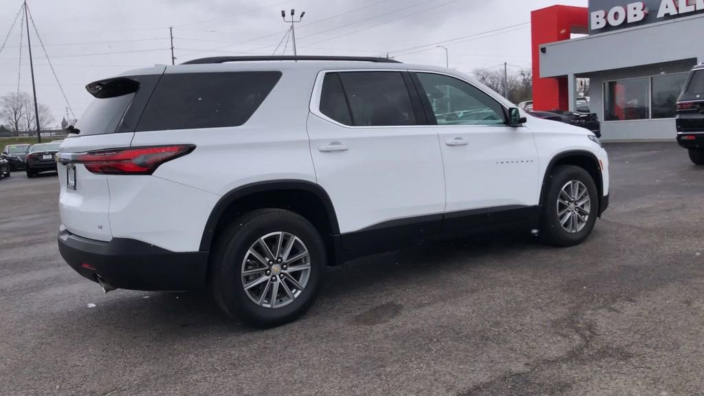 Used 2023 Chevrolet Traverse LT w/ LPO, Floor Liner Package AWD/4WD image 8