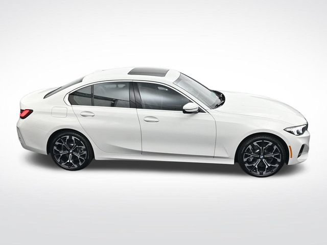 New 2026 BMW 330i xDrive Sedan w/ Premium Package AWD/4WD image 26