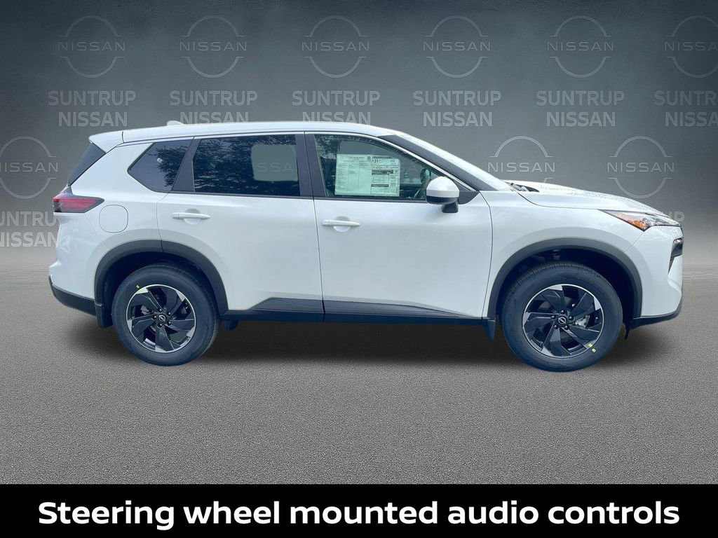 New 2026 Nissan Rogue SV AWD/4WD image 18