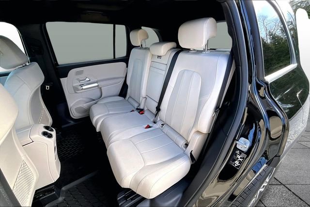 Used 2026 Mercedes-Benz GLB 250 4MATIC image 25
