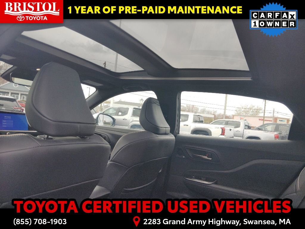 Used 2024 Toyota Crown Platinum AWD/4WD image 21