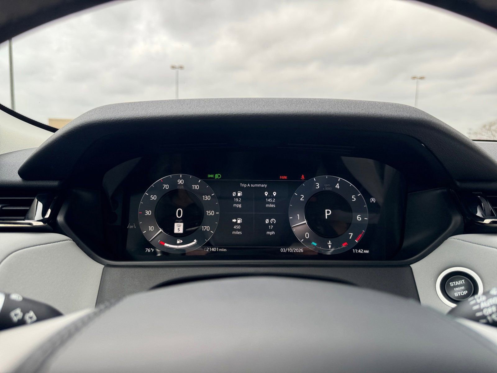 Used 2025 Land Rover Range Rover Velar S image 30