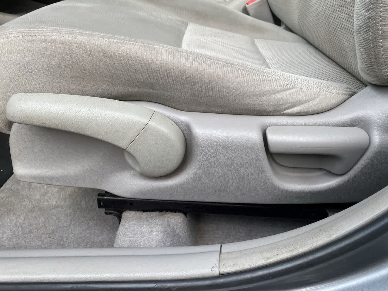 Used 2010 Honda Insight EX image 15