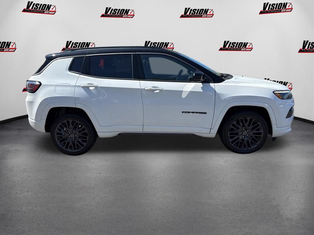 Used 2022 Jeep Compass High Altitude AWD/4WD image 4