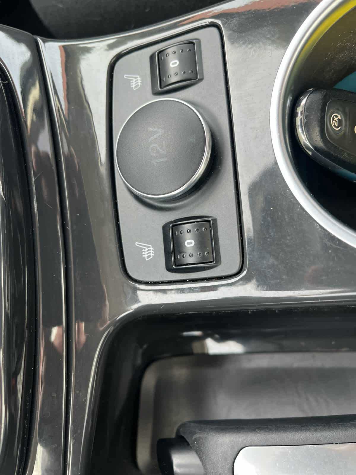 Used 2014 Ford Escape Titanium image 22