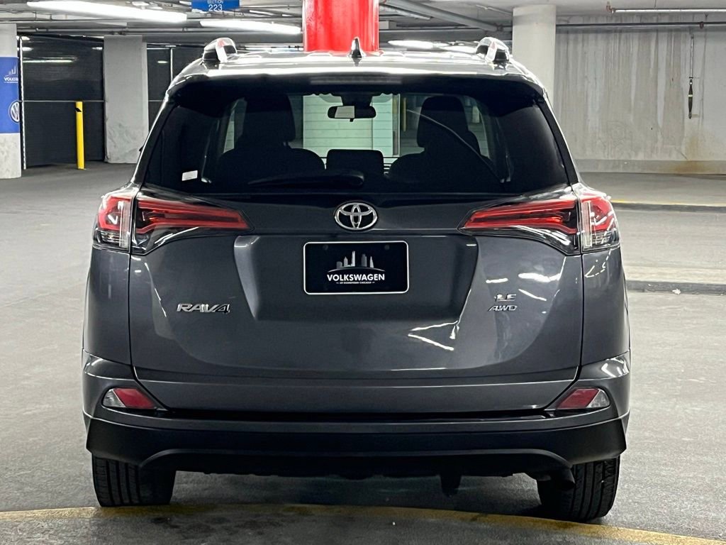 Used 2017 Toyota RAV4 LE image 28