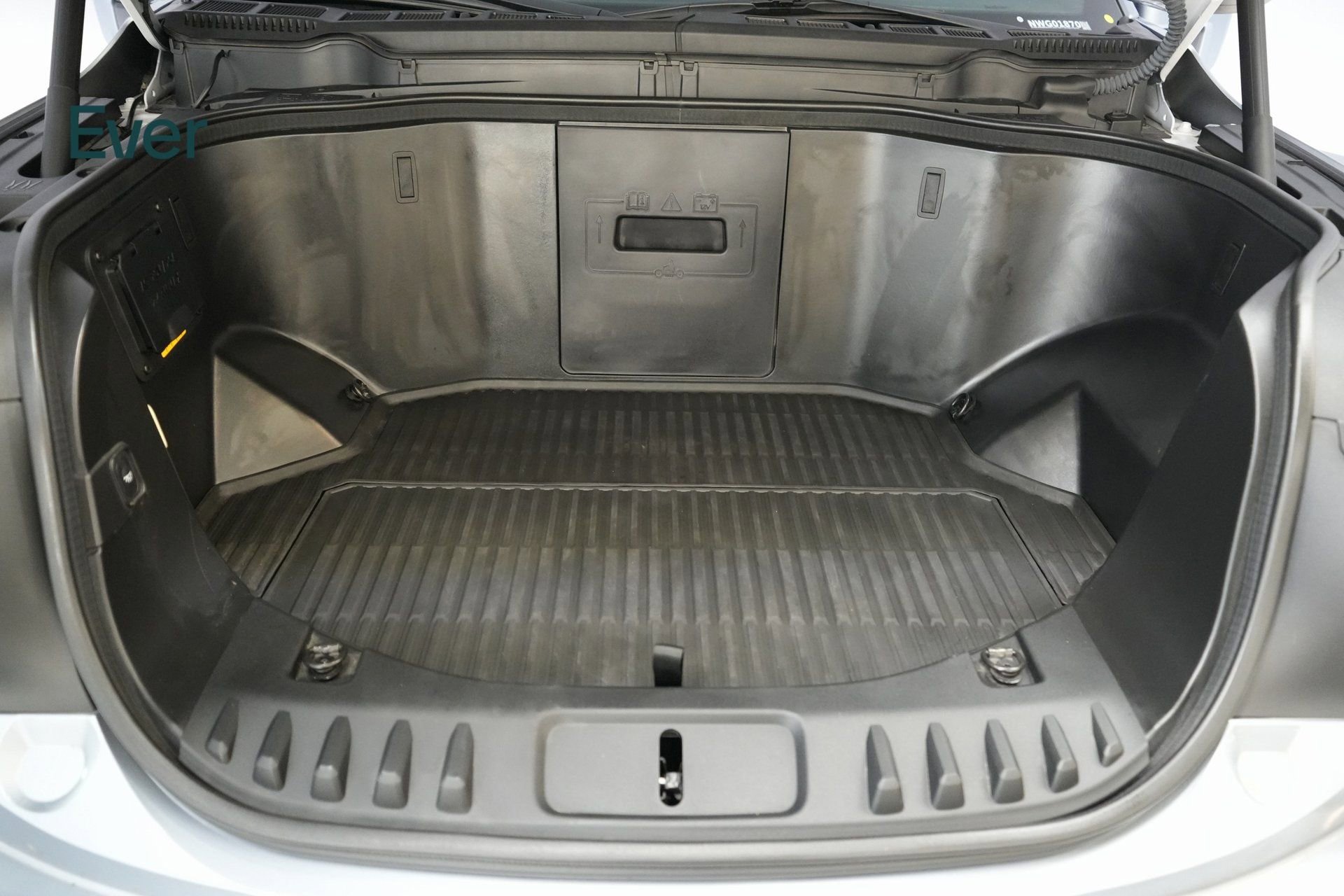 Used 2022 Ford F150 Lightning Platinum image 16