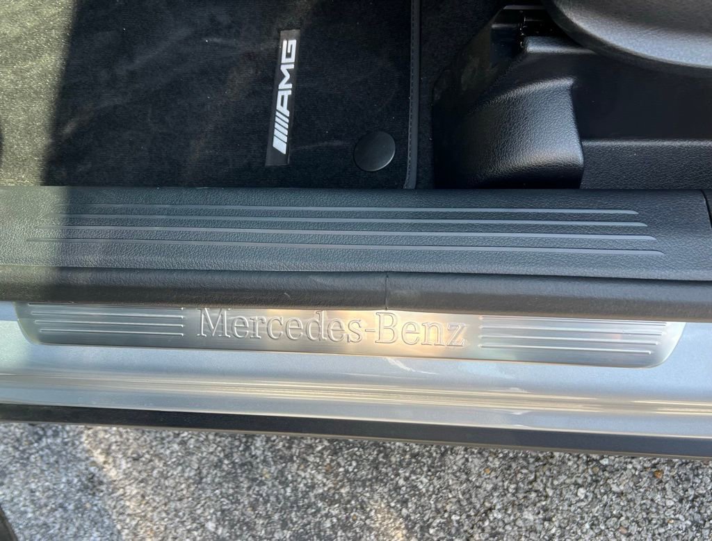 Certified 2025 Mercedes-Benz GLB 250 4MATIC image 24