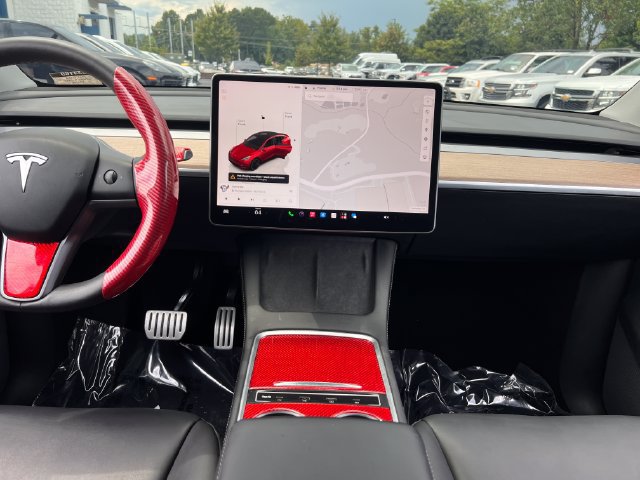 Used 2022 Tesla Model Y Performance AWD/4WD image 13