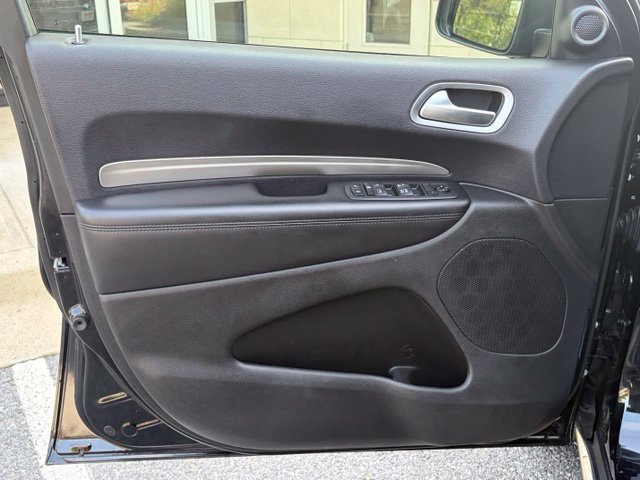 Used 2019 Dodge Durango SXT w/ 3rd Row Seating Group RWD image 12