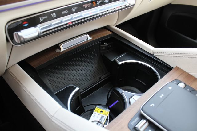 Used 2024 Mercedes-Benz GLS 450 4MATIC image 17