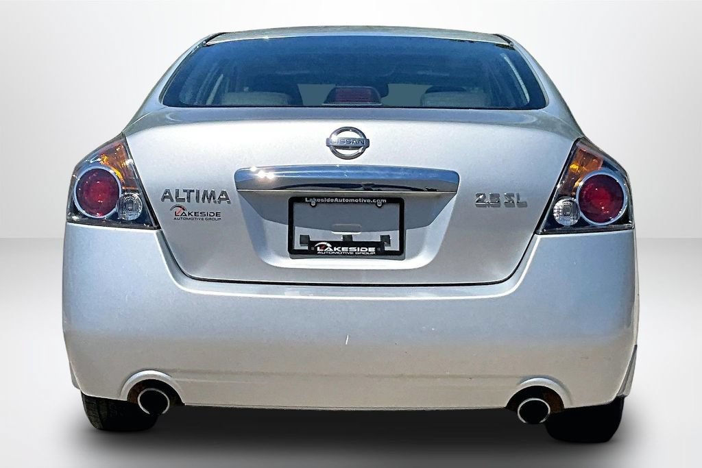 Used 2010 Nissan Altima 2.5 SL w/ SL Pkg FWD image 6