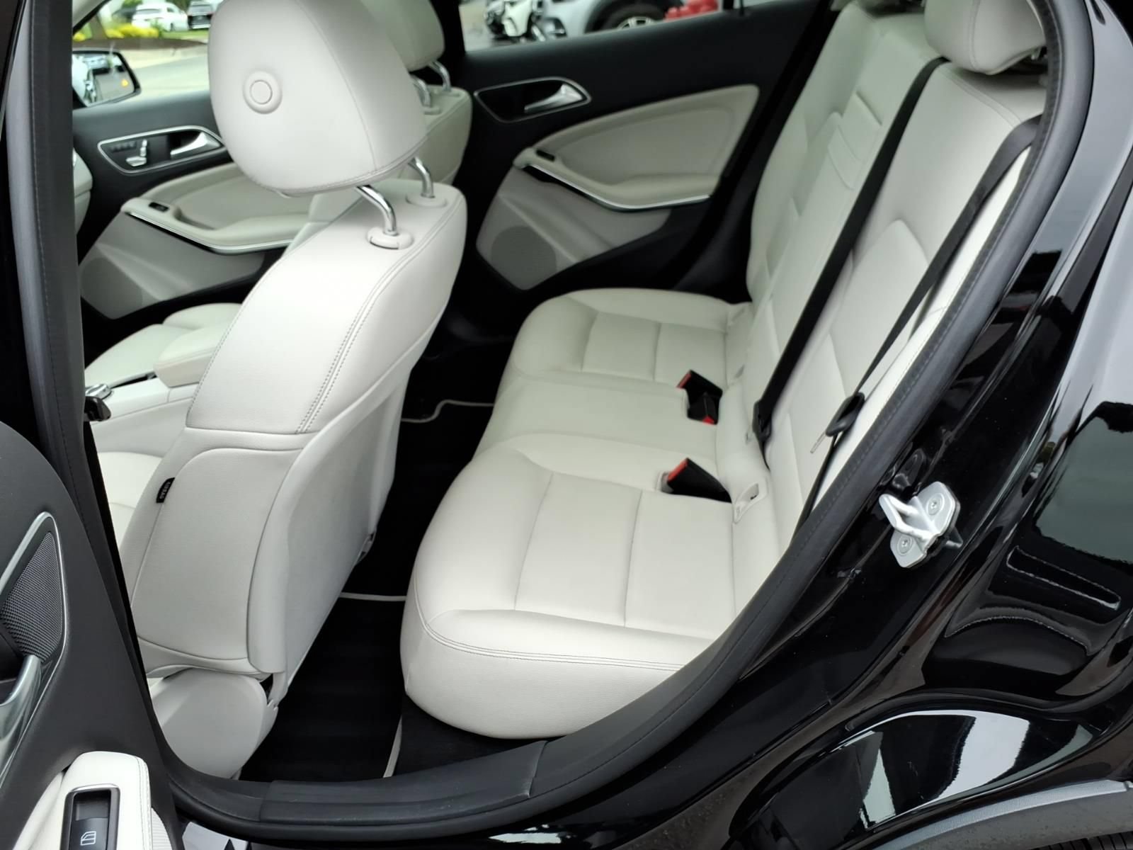 Certified 2018 Mercedes-Benz GLA 250 4MATIC image 13