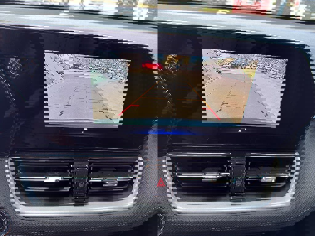 Used 2025 Chevrolet TrailBlazer LT image 18