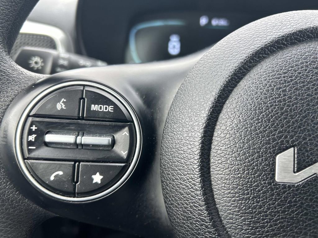 Used 2024 Kia Soul LX w/ Option Group 015 image 22